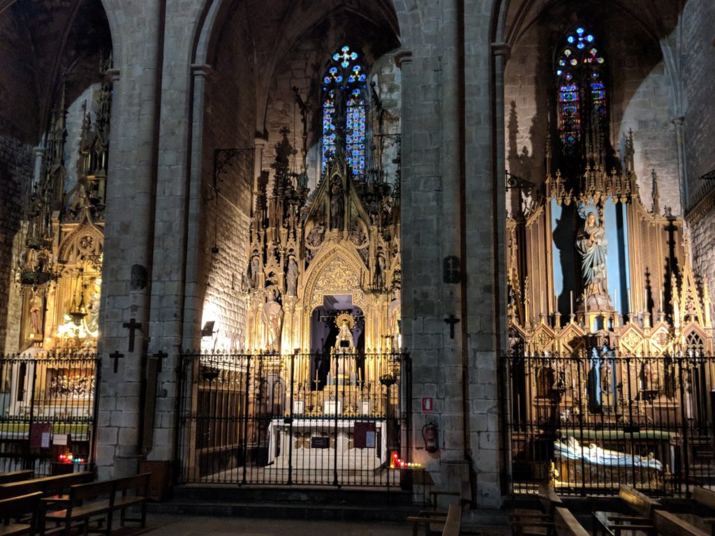 Inside Basílica de Santa Maria del Pi